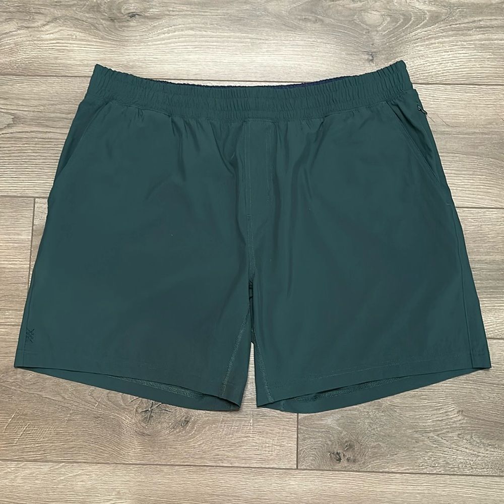 Rhone 7” Unlined Training Shorts Green Size XXL